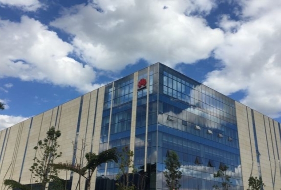 有技術(shù)、有未來、值得信賴——華為玉溪云計算數(shù)據(jù)中心艾克森換熱機組案例